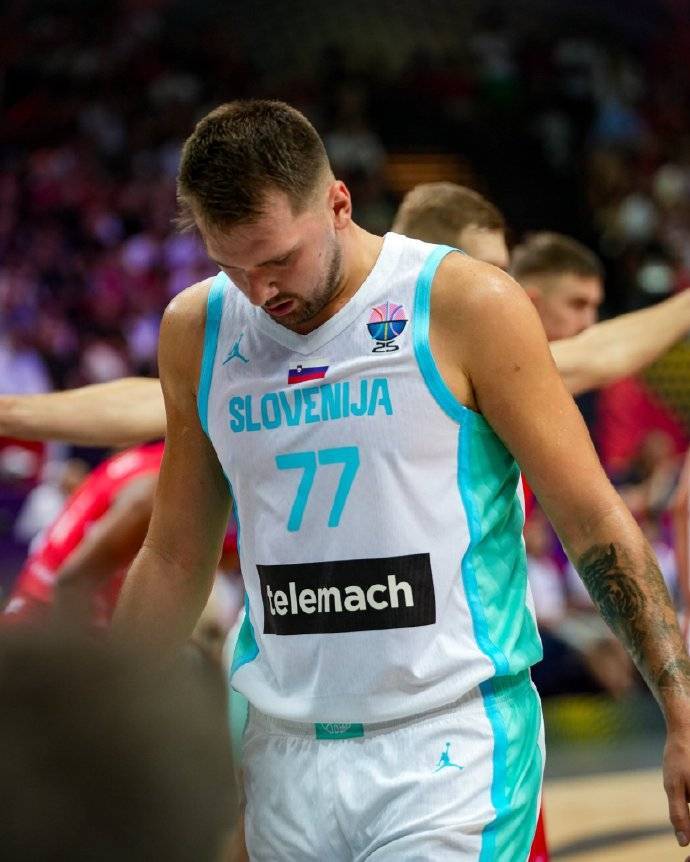 字母卢卡欧洲杯首秀评测 数据都很神结果为何大不同？